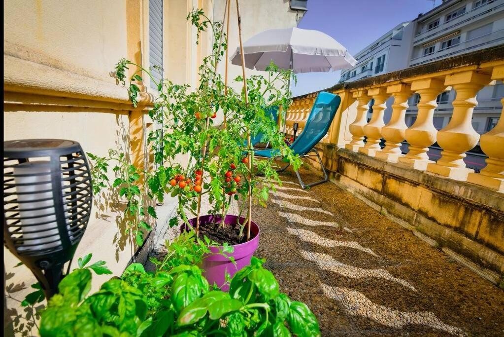 Grand Appartement De Haut Standing En Centre-Ville Montluçon Dış mekan fotoğraf