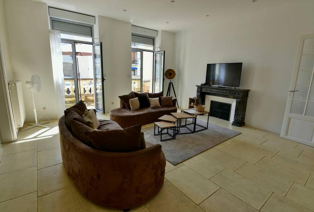 Grand Appartement De Haut Standing En Centre-Ville Montluçon Dış mekan fotoğraf