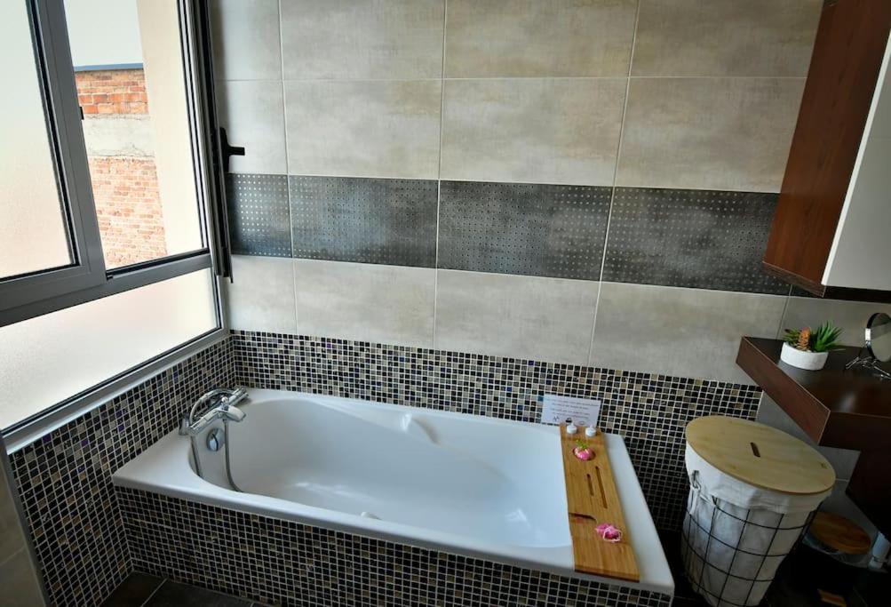 Grand Appartement De Haut Standing En Centre-Ville Montluçon Dış mekan fotoğraf